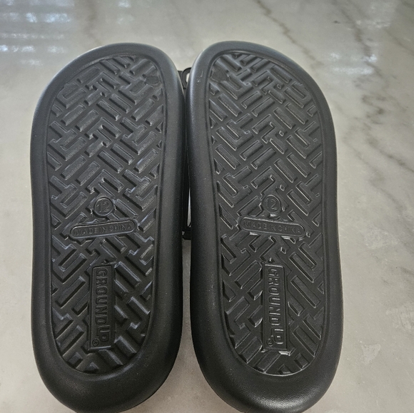 🍄 It's-a Me, Mario Cloud Sandals! - NWT 🍄 Size 12 New - Picture 14 of 15